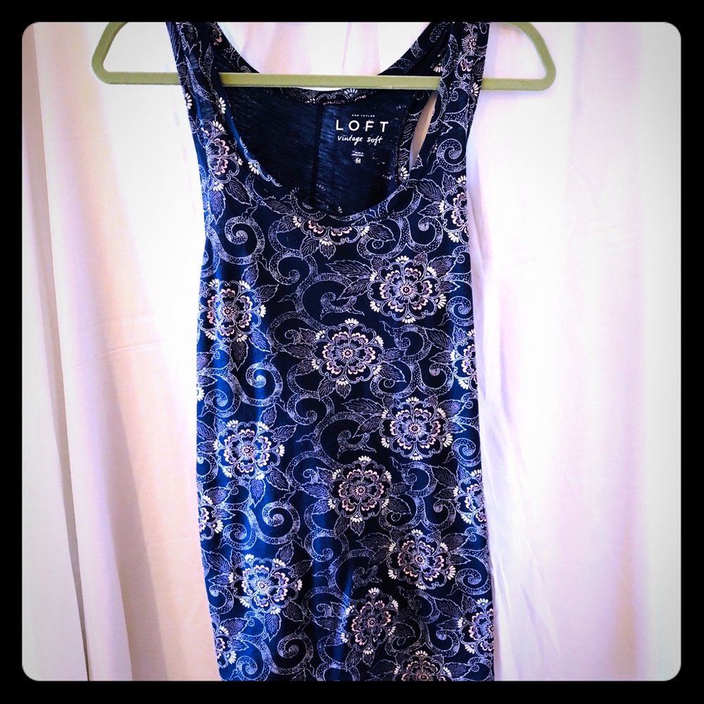 Loft floral tank size M